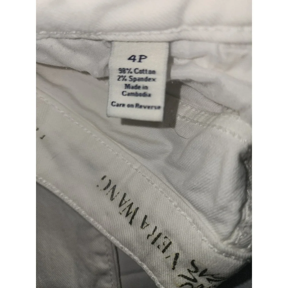 Simply Vera Jeans by Vera Wang - Womens Size 4 - Straight Leg Capri